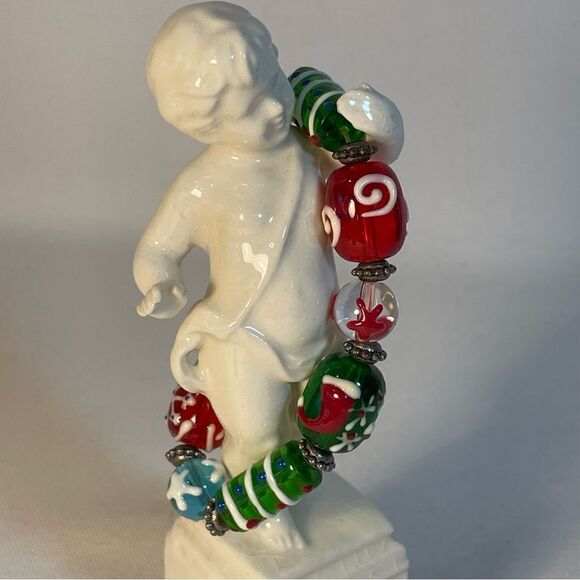 Christmas bracelet handmade lampworked glass beads stretchy bracelet - Picture 3 of 12